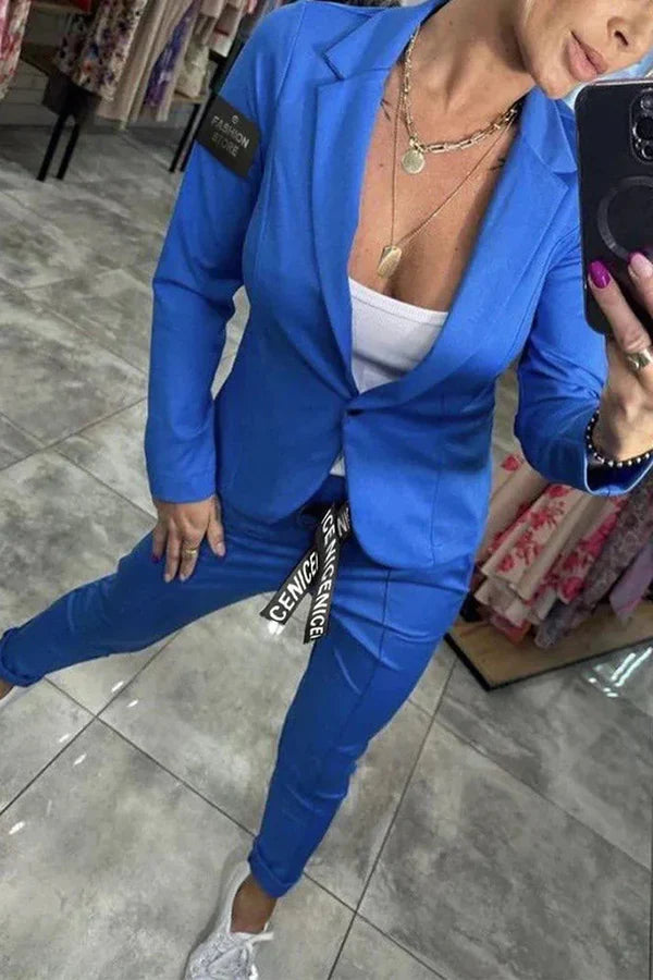 Ksenia | Skræddersyet sæt med blød blazer og afslappede joggers