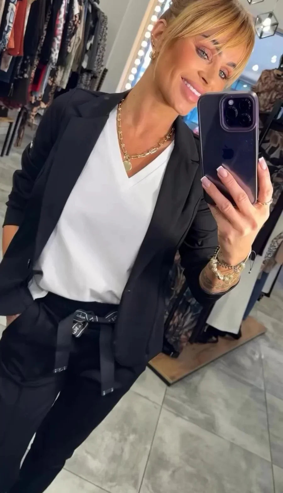 Ksenia | Skræddersyet sæt med blød blazer og afslappede joggers