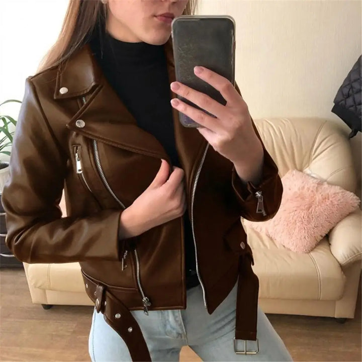 Elegant læderjakke i bikerstil