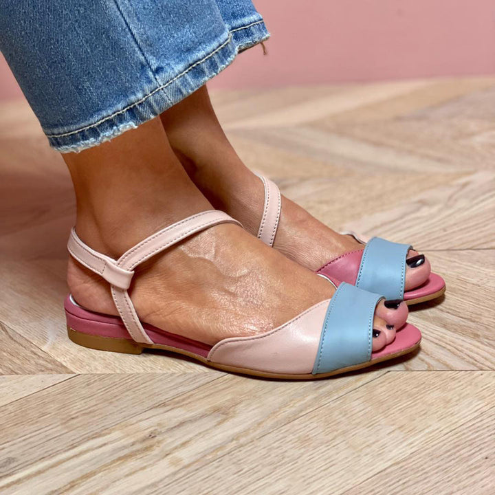 Ellela™ | Elegante asymmetriske rosa sandaler med farveblok-detaljer