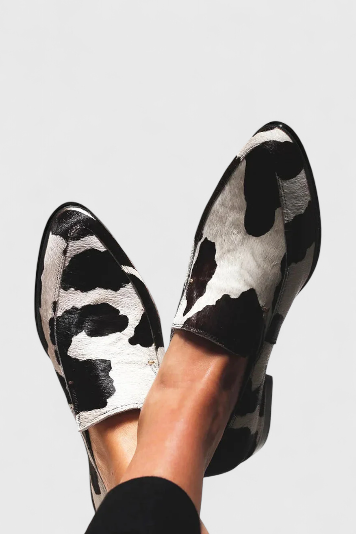 Elegante Macarena-loafers med lav hæl og dyreprint