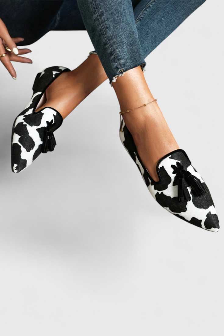 Elegante Fermina-loafers med spids snude og tofarvet design